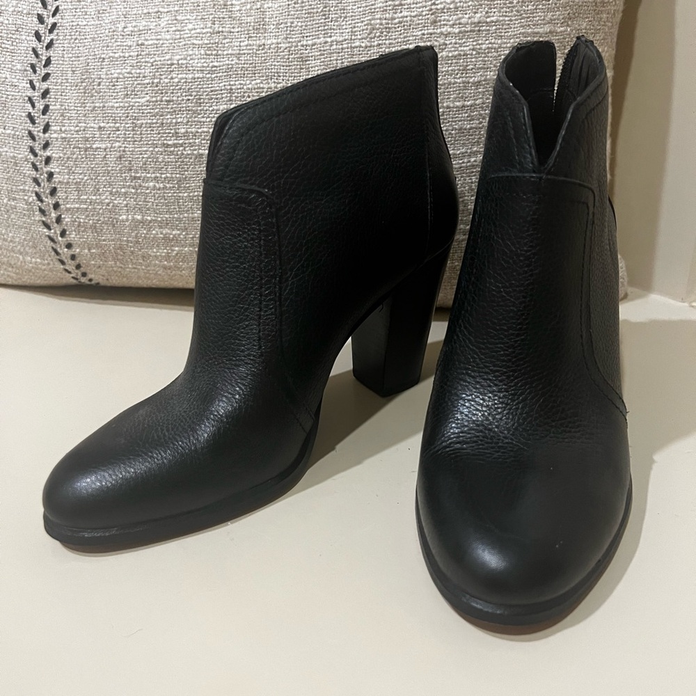 Black Vince Camuto Booties